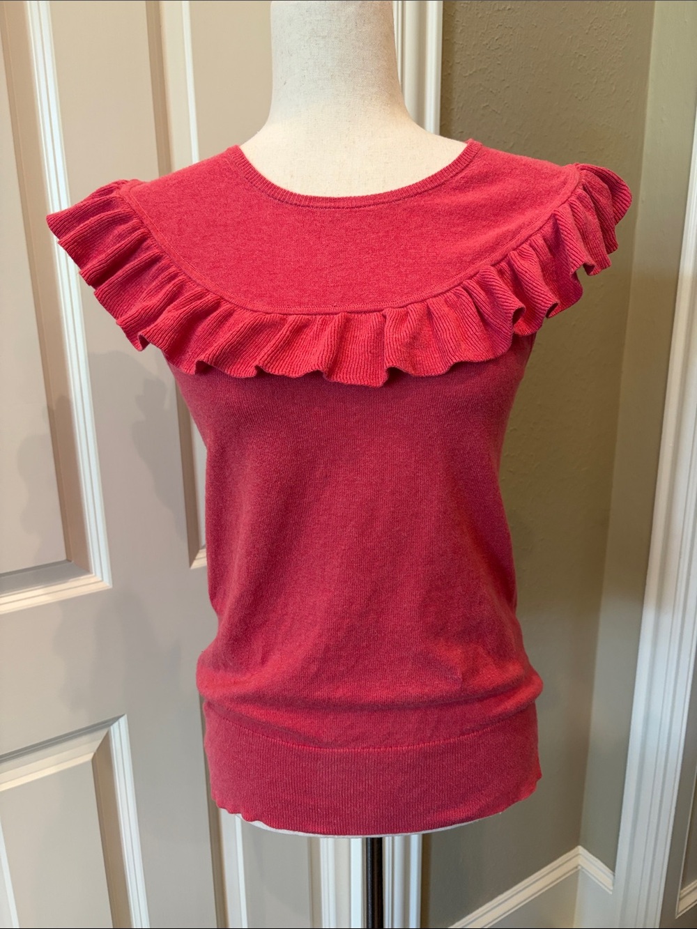 Trina Turk Ruffle Yoke Knit Sleeveless Top Berry Pink S